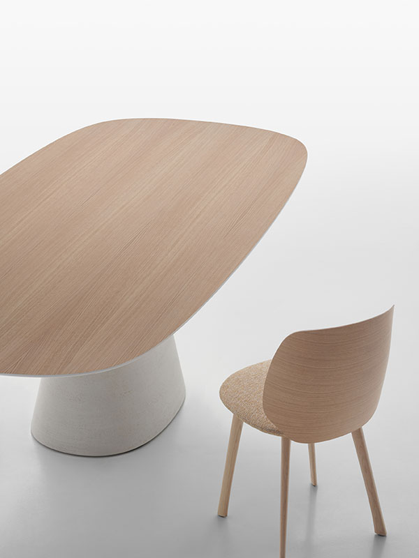 ROCK TABLE MAXI